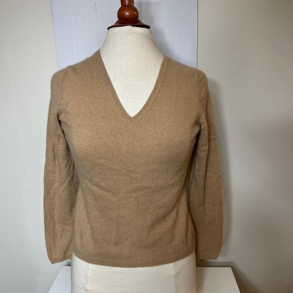 Sutton Studio 100% Cashmere Sweater Women’s Size Medium